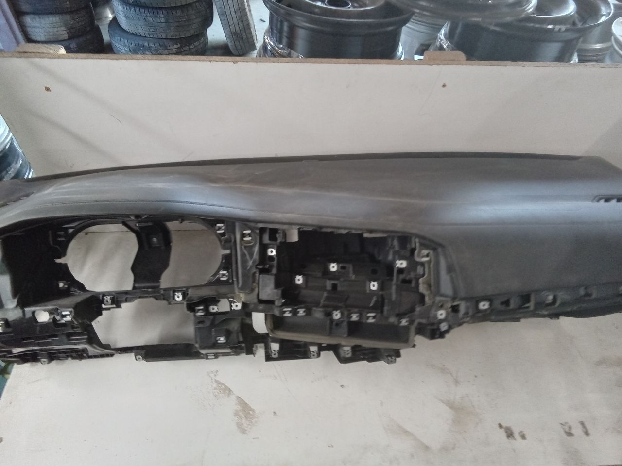 Part image 6