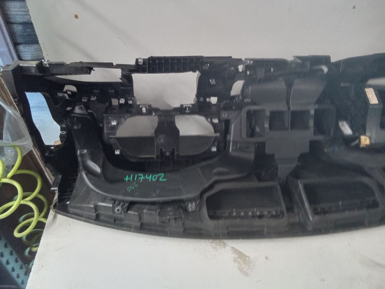 Part image 7