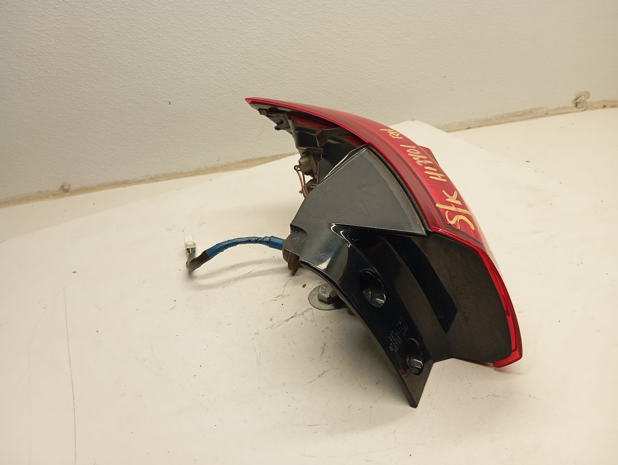 Part image 4