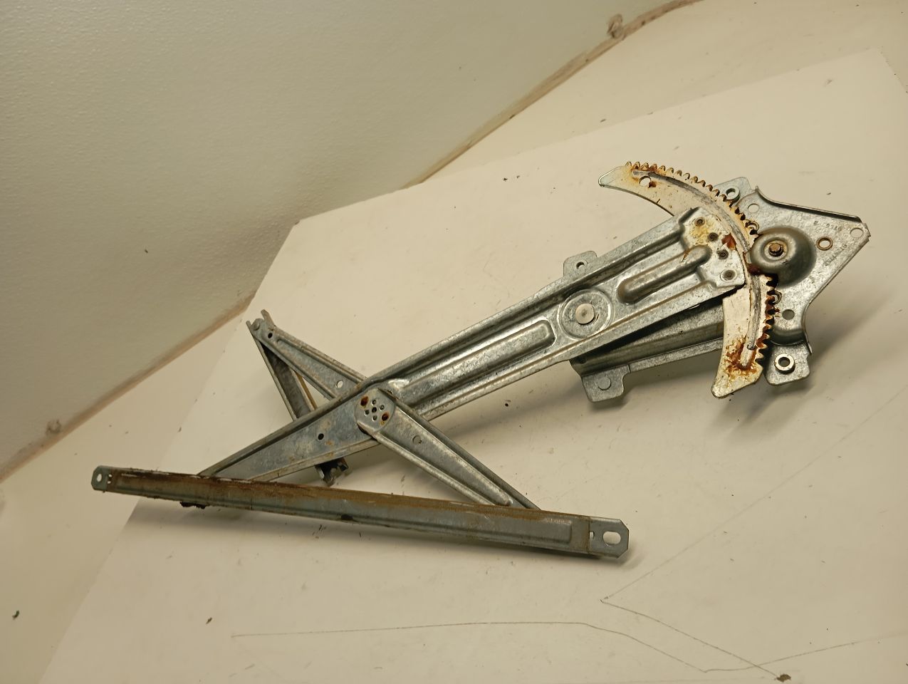 Part image 3