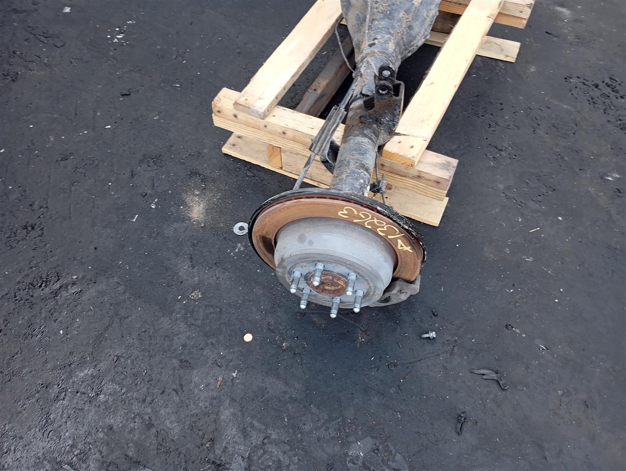 Part image 3
