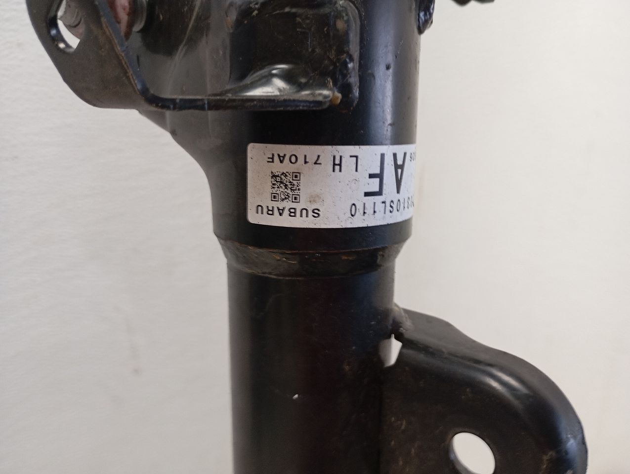 Part image 3