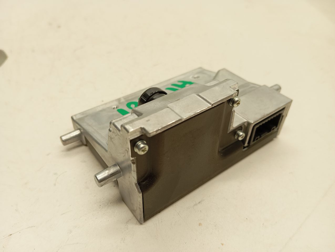 Part image 14