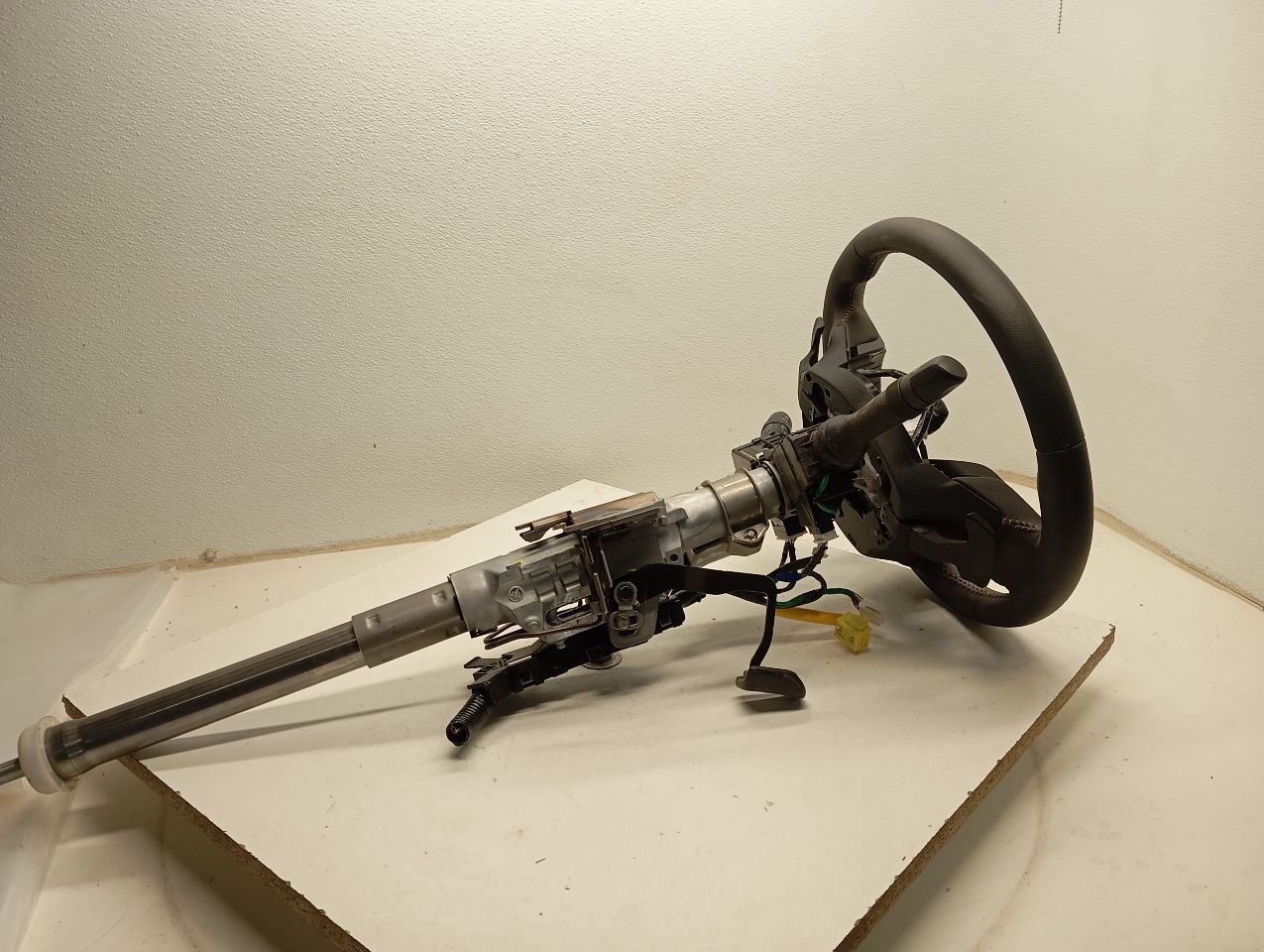 Part image 4