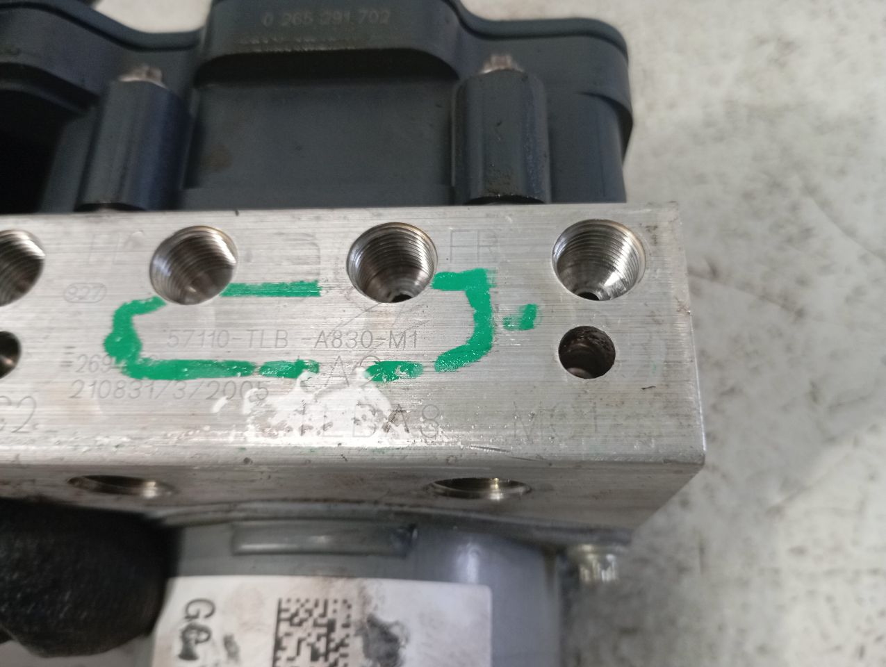 Part image 6