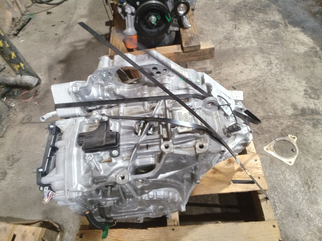 Part image 1