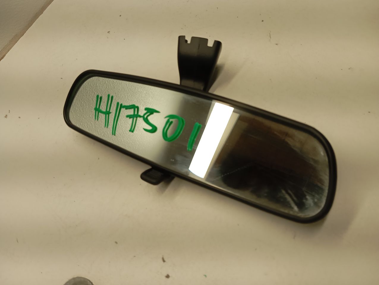Part image 3