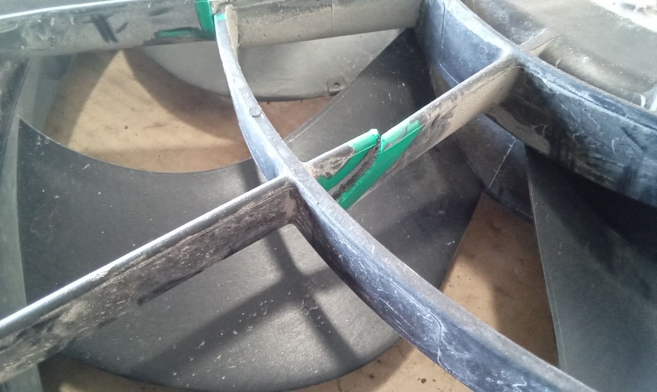 Part image 13