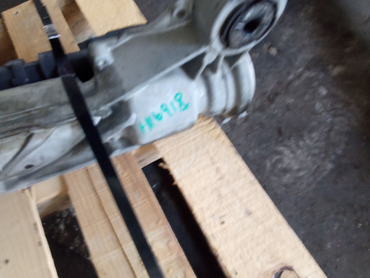 Part image 3
