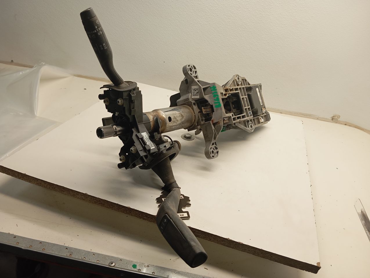 Part image 3