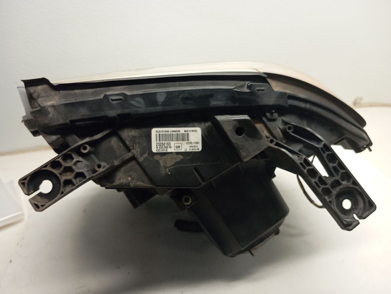 Part image 8