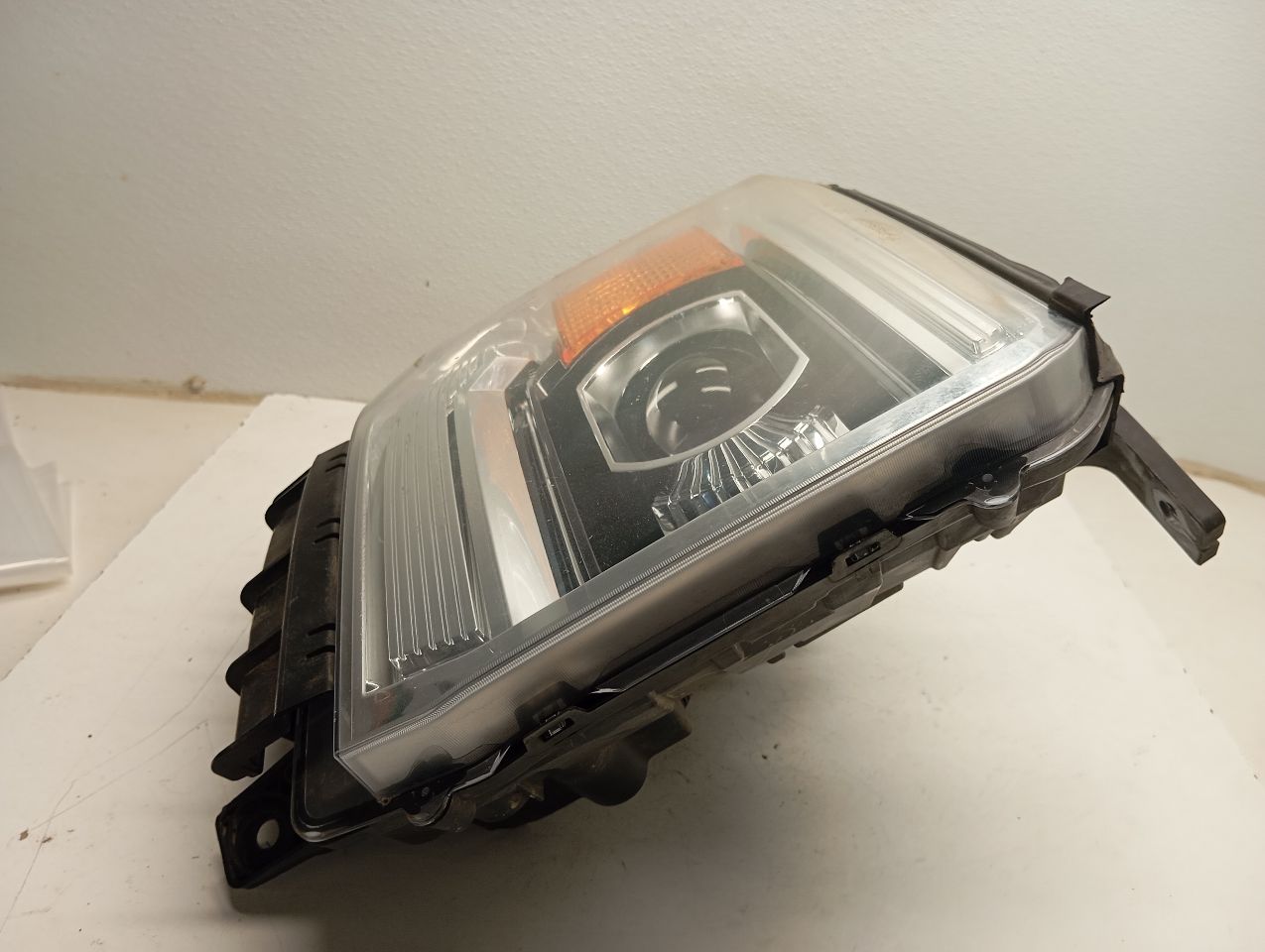 Part image 13