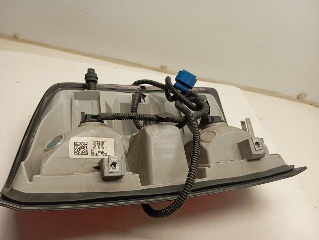 Part image 4