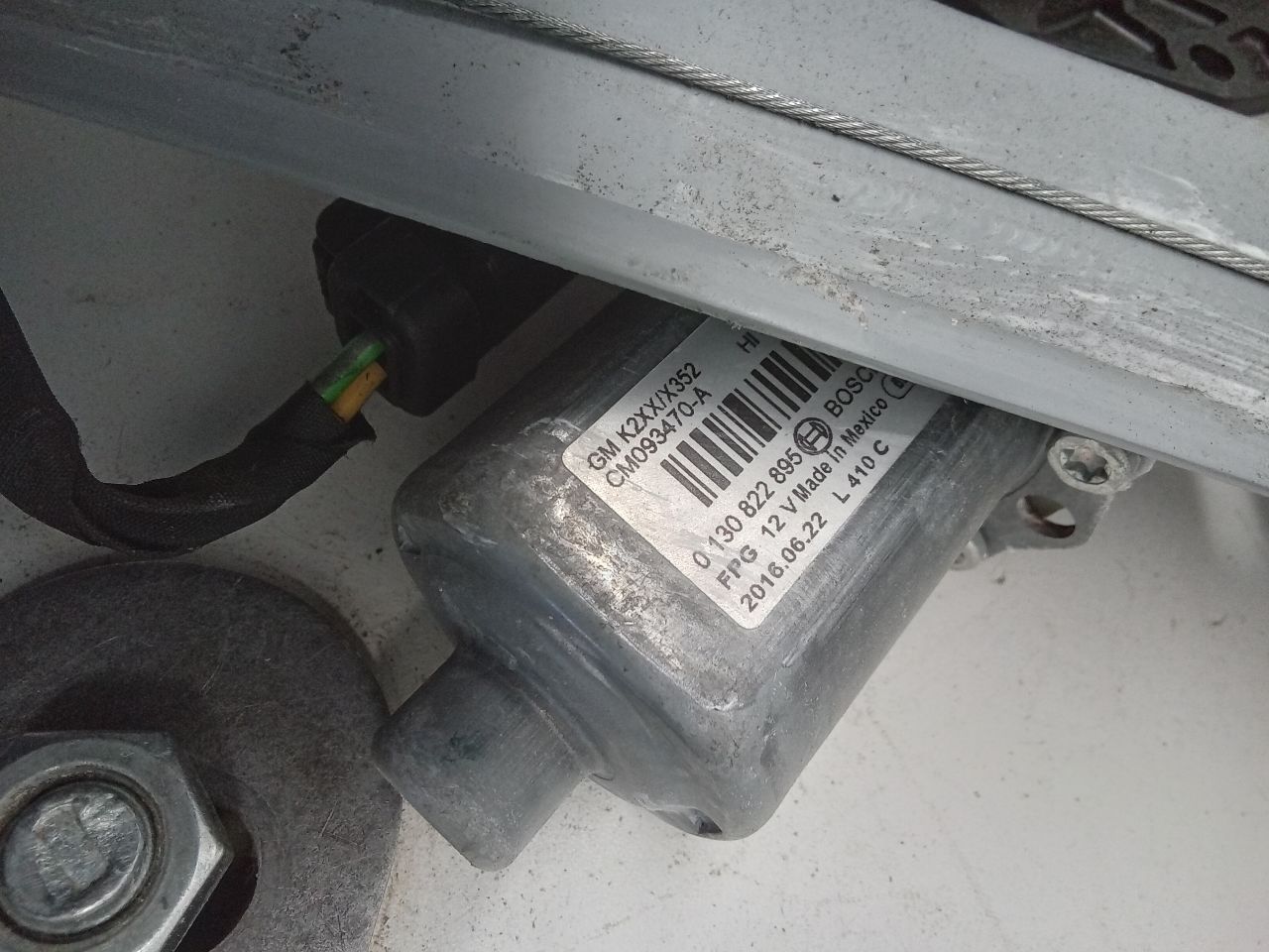 Part image 2