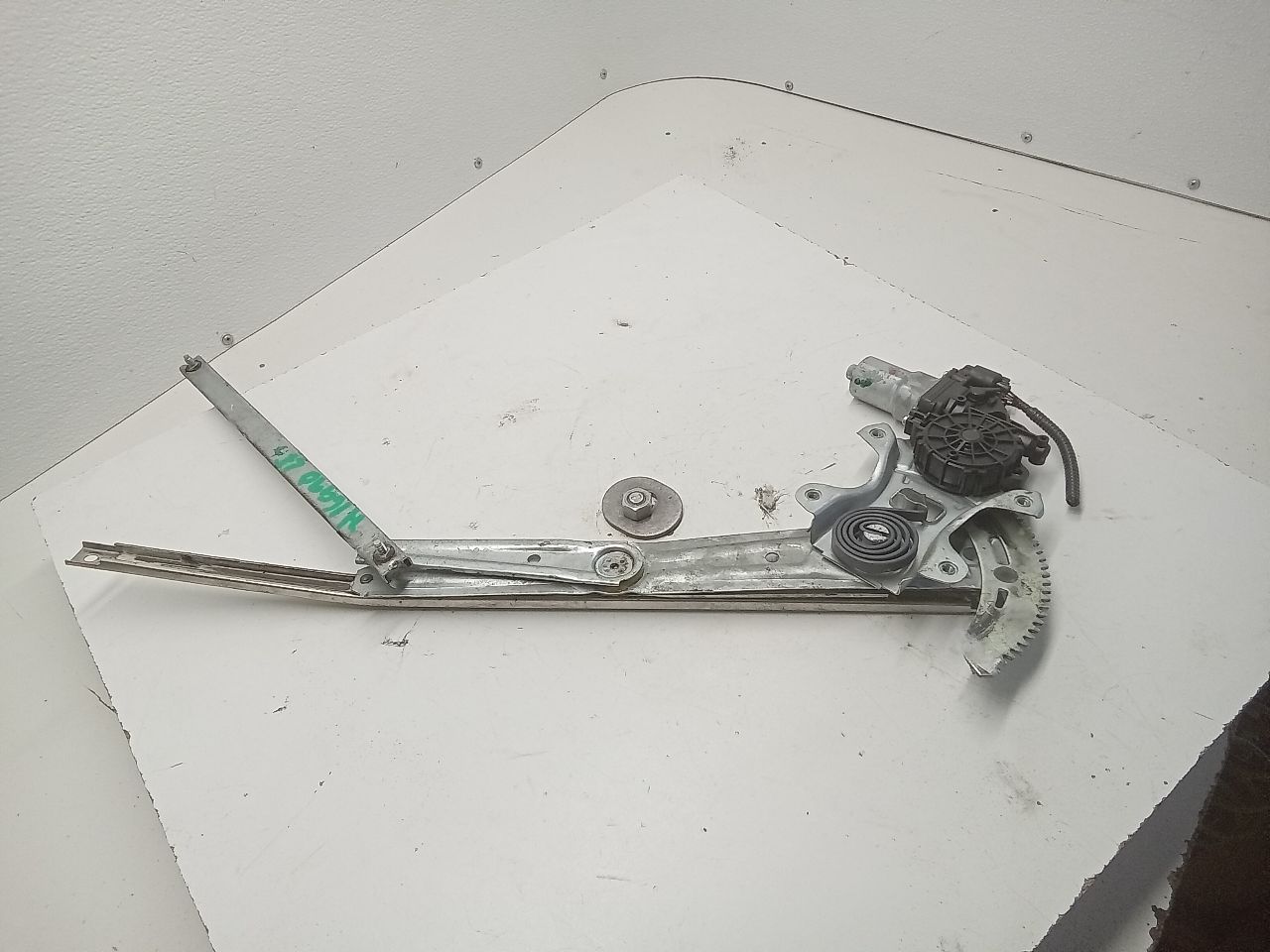 Part image 1