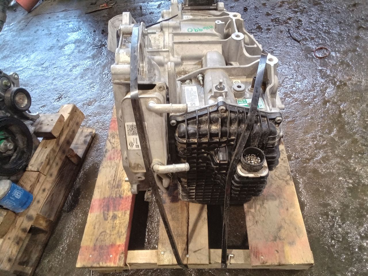 Part image 6