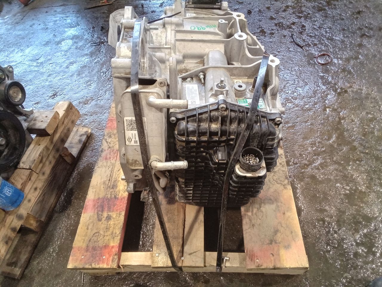 Part image 7