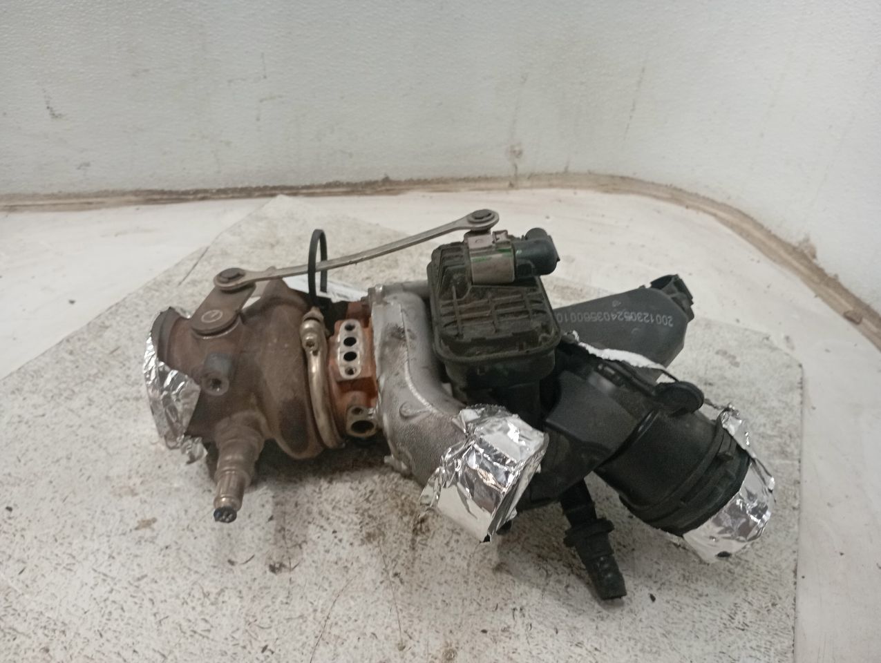 Part image 3