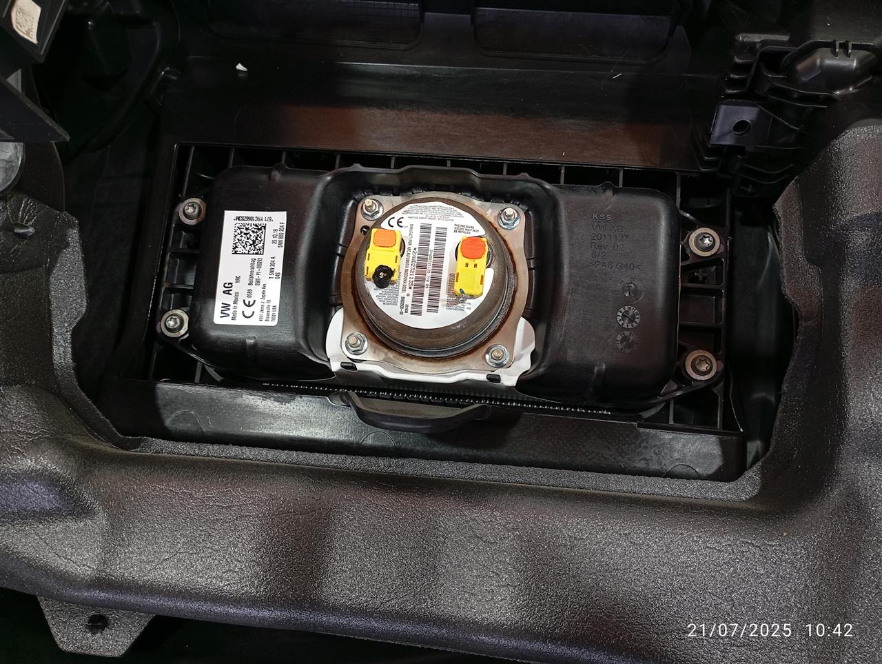 Part image 4