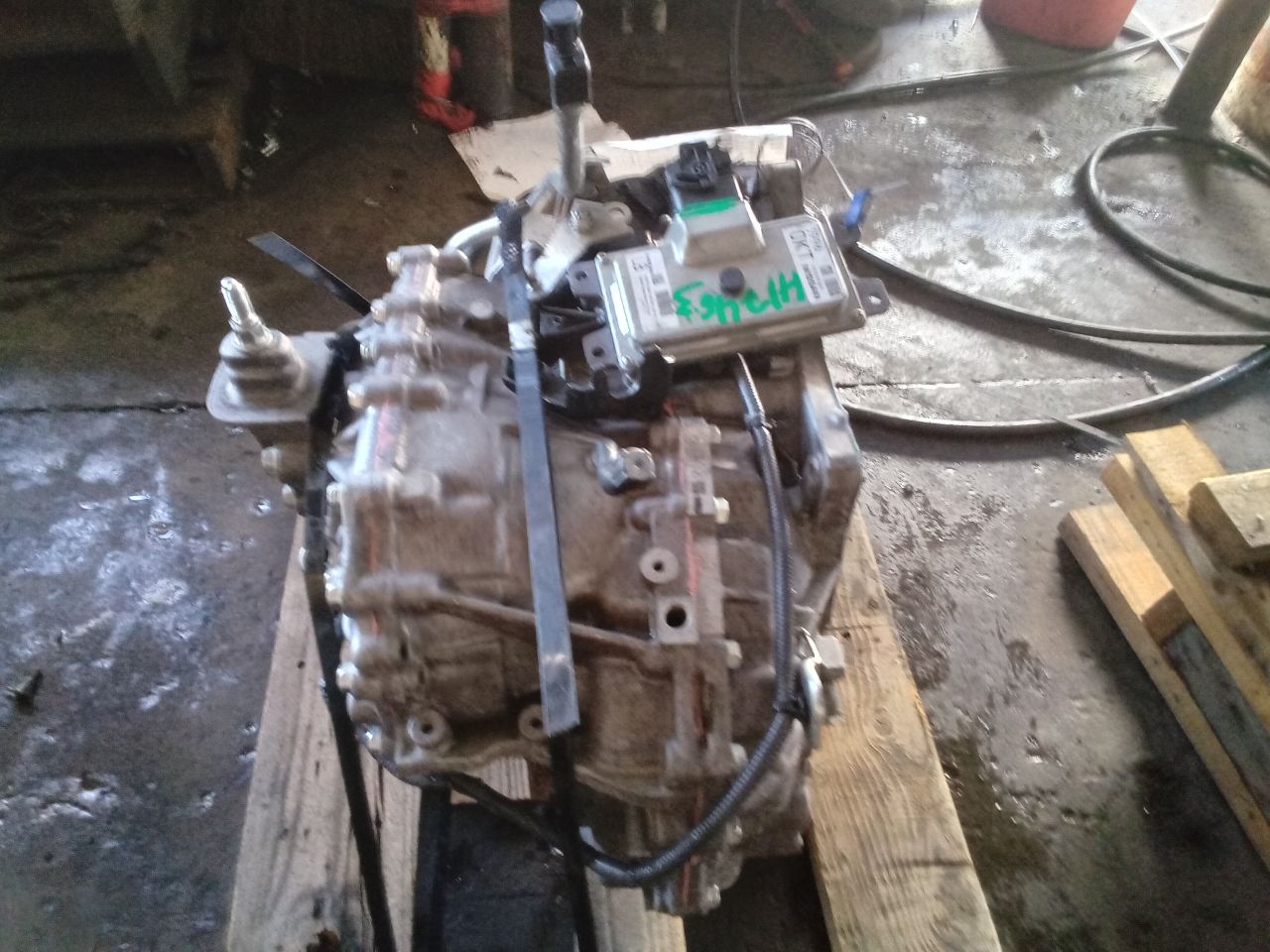 Part image 4