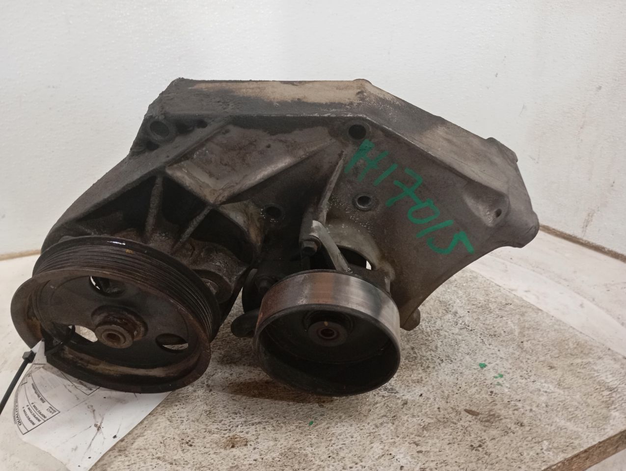 Part image 3
