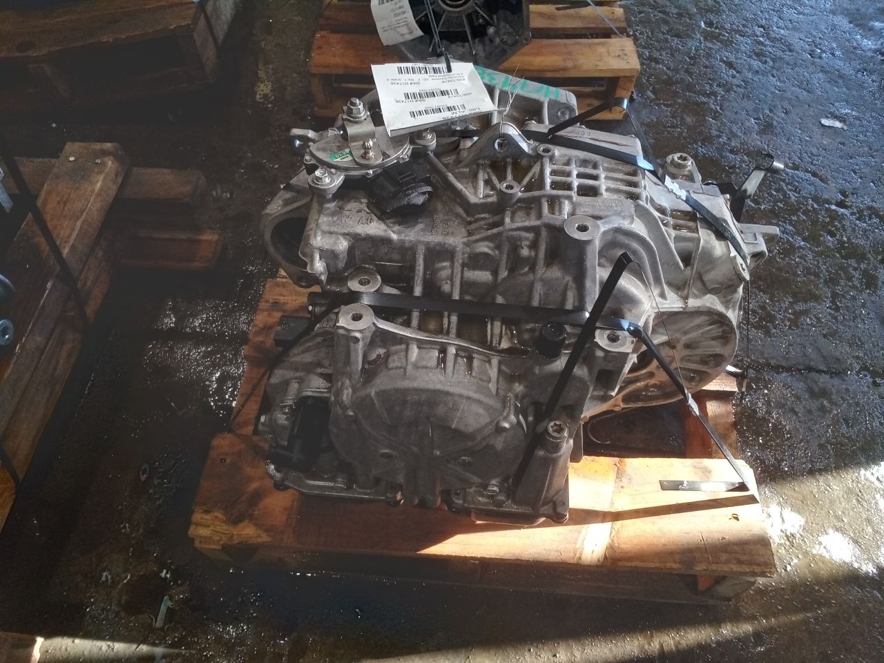 Part image 3