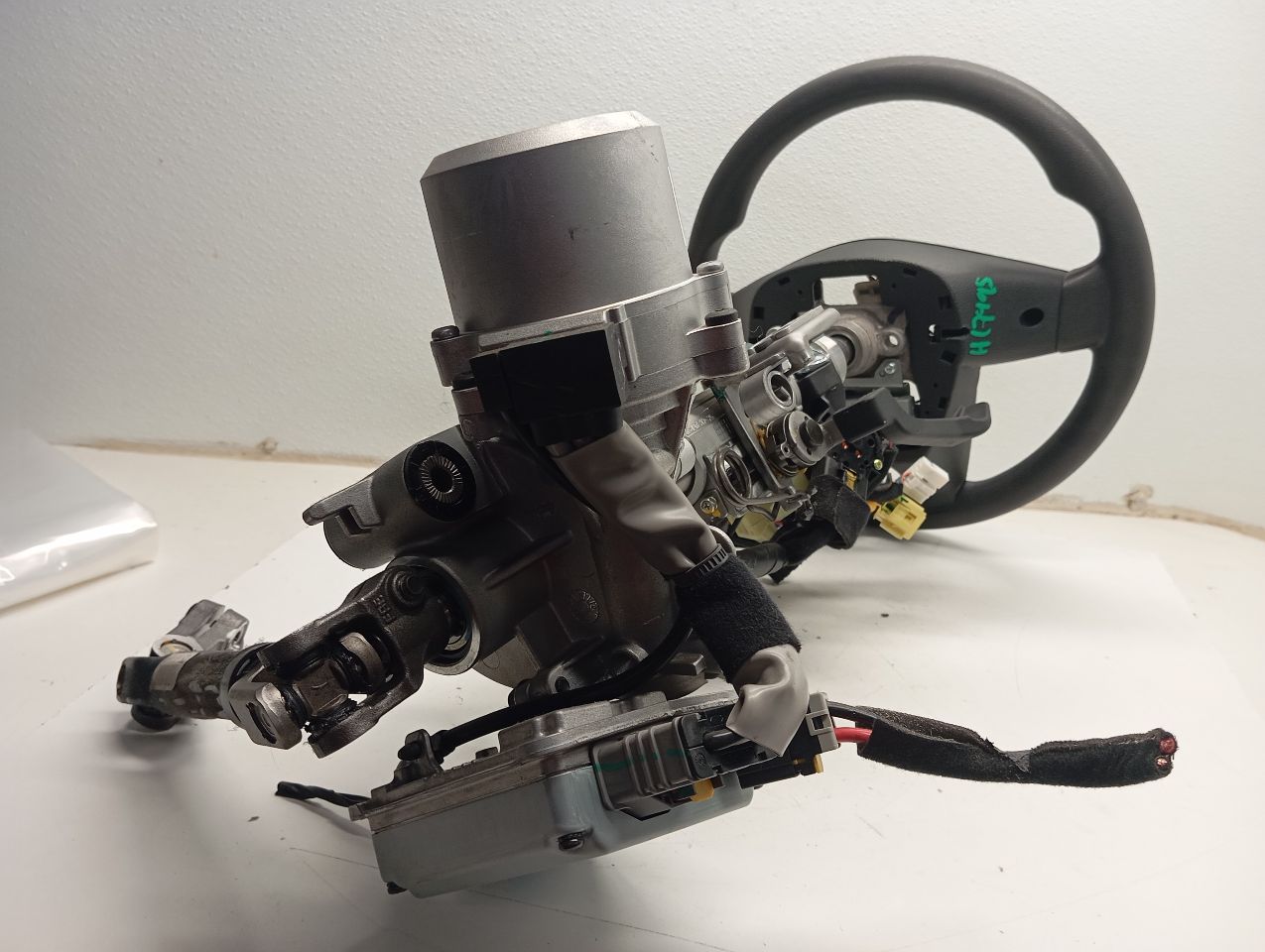 Part image 7