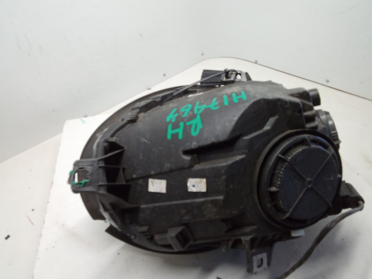 Part image 8