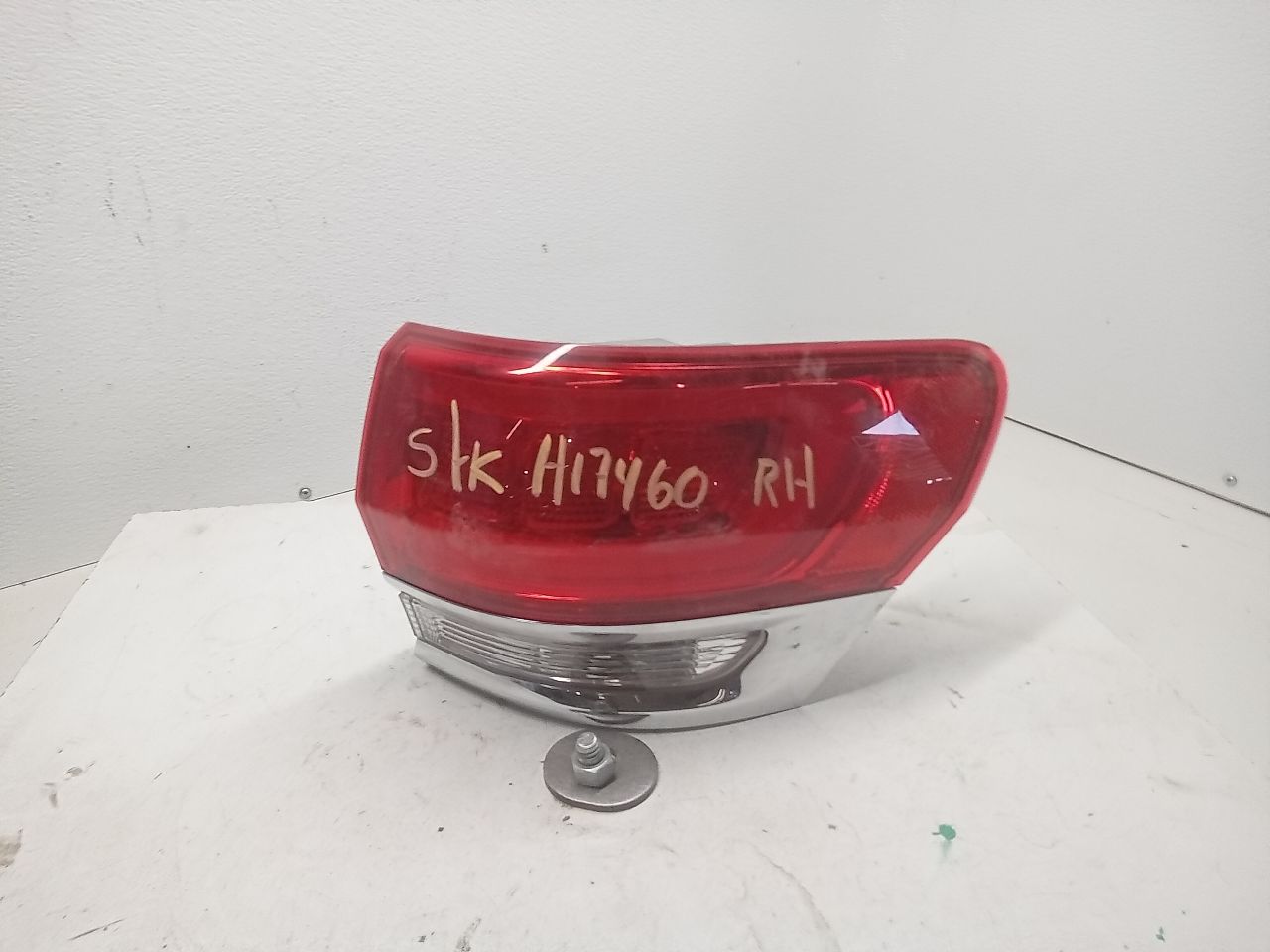 Part image 2