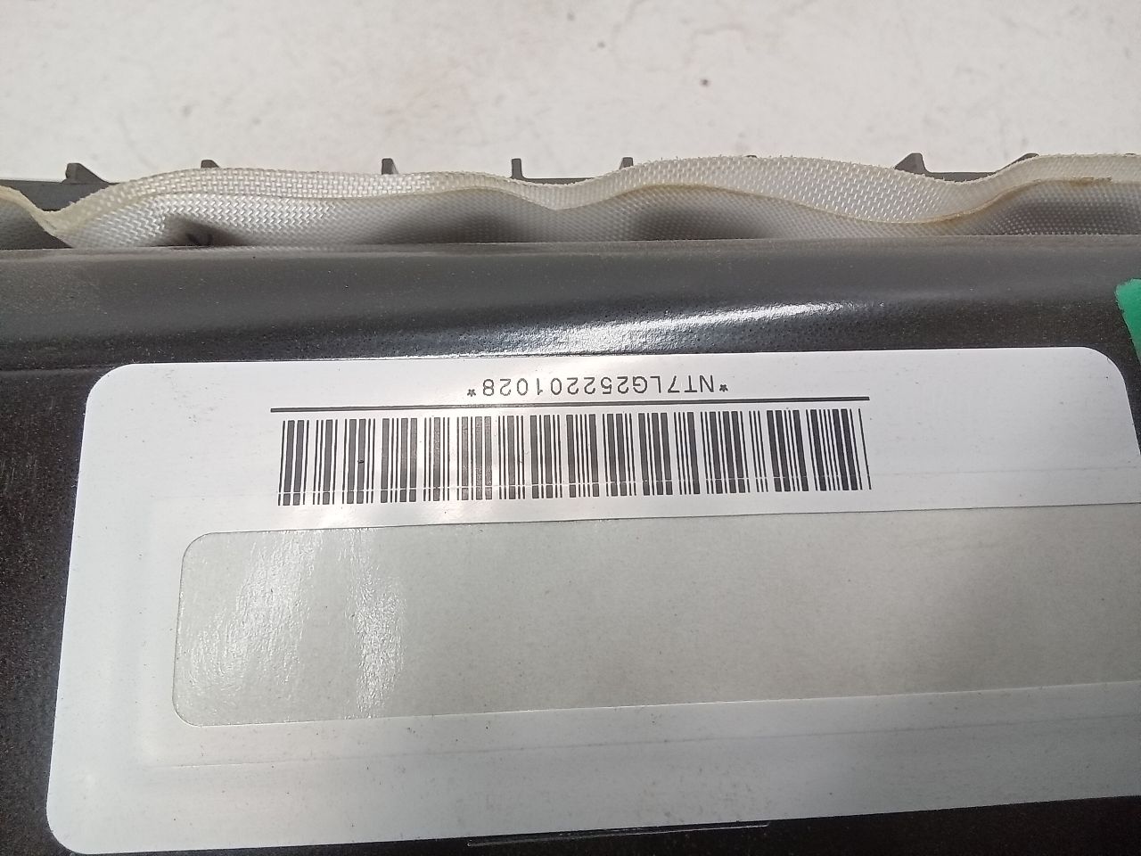 Part image 3