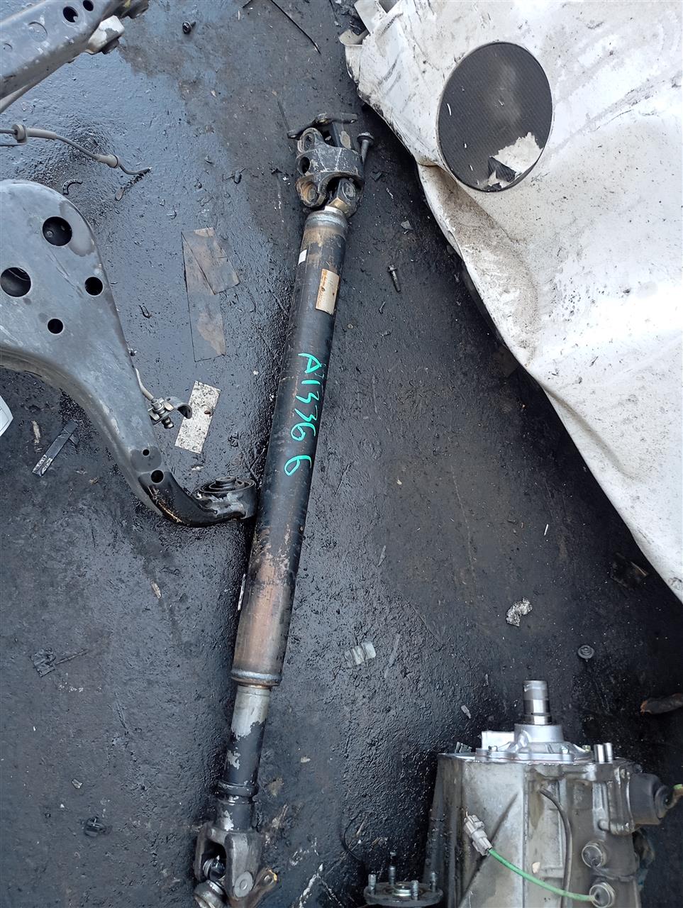 Part image 3