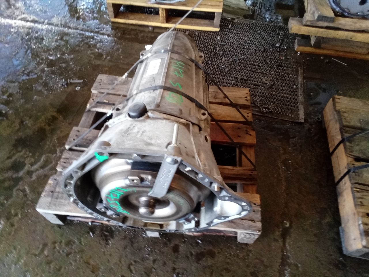 Part image 4