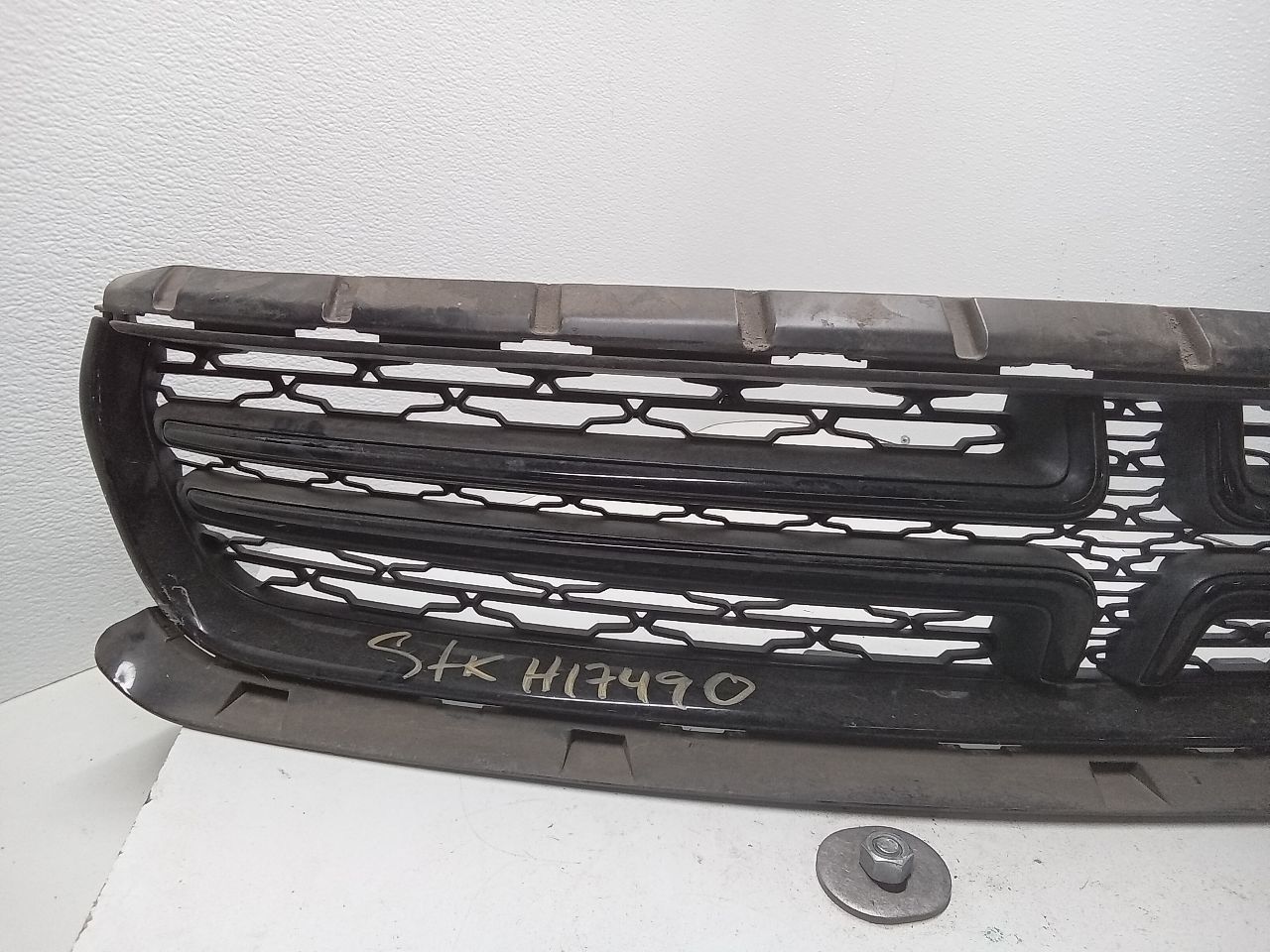 Part image 2