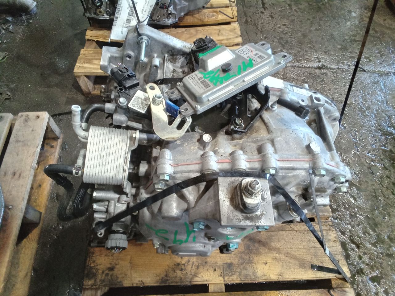 Part image 3