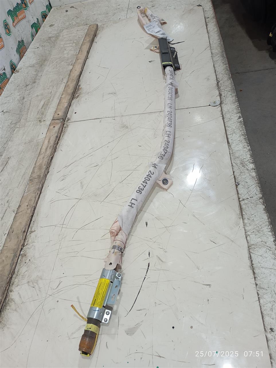 Part image 1