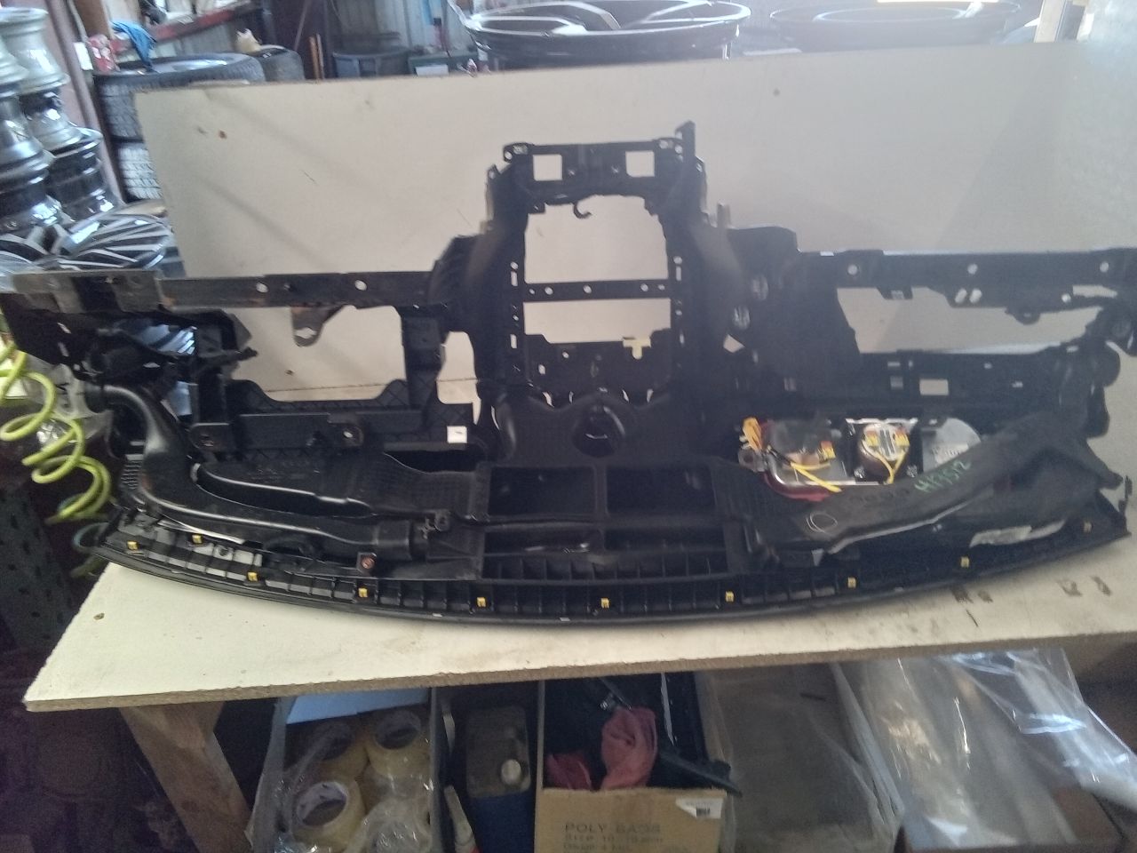 Part image 7