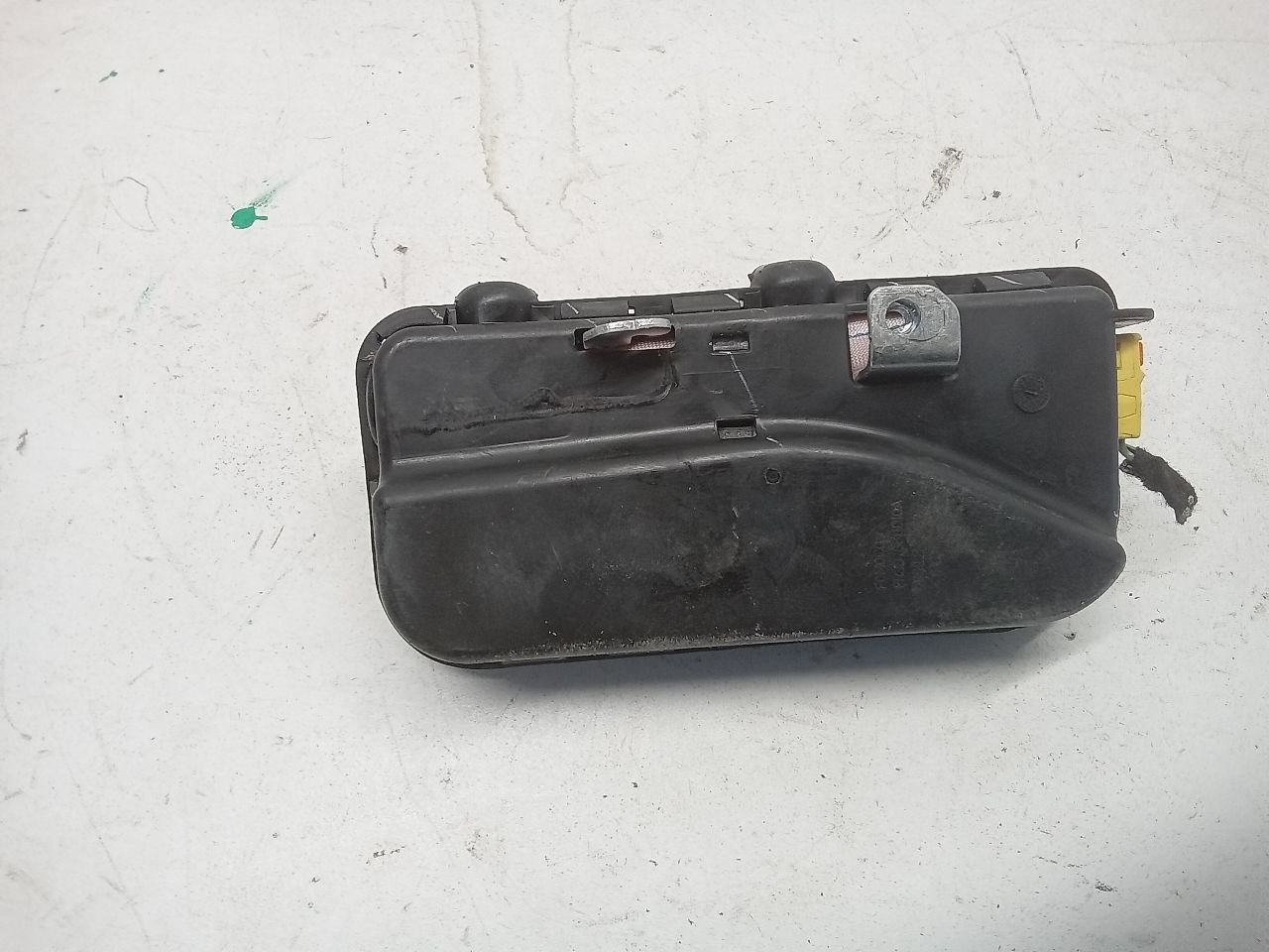 Part image 3