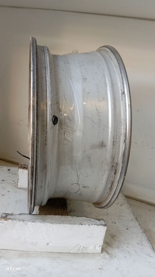 Part image 7