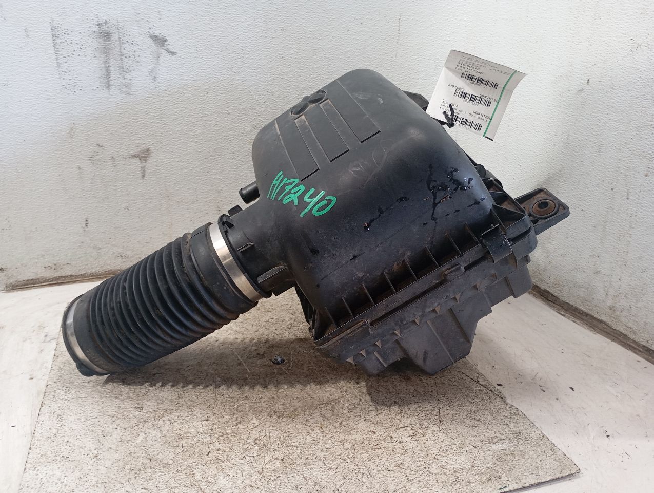 Part image 3