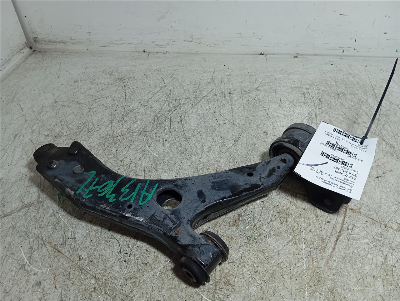 Part image 3