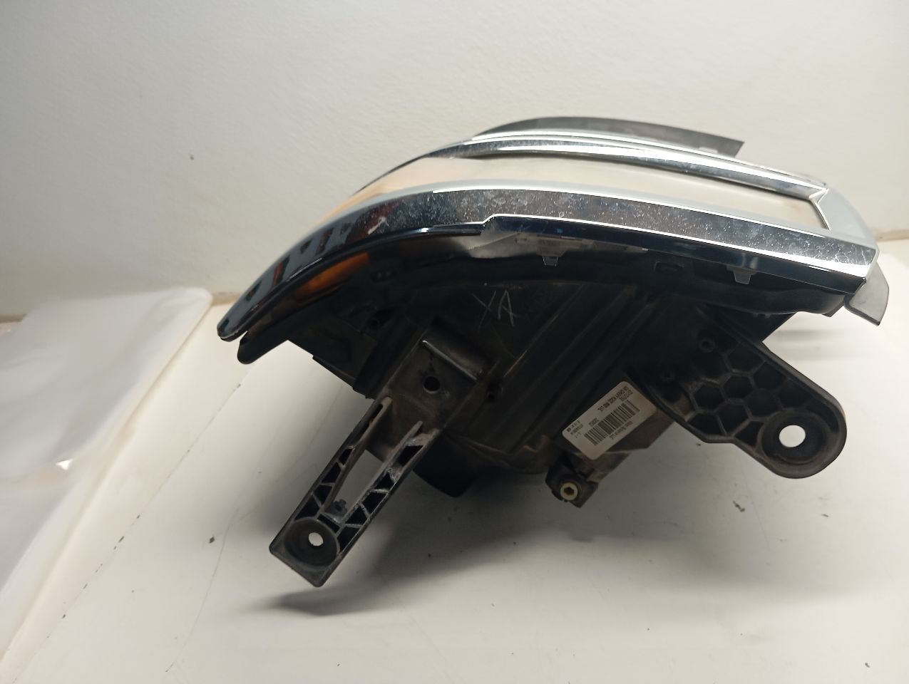 Part image 3