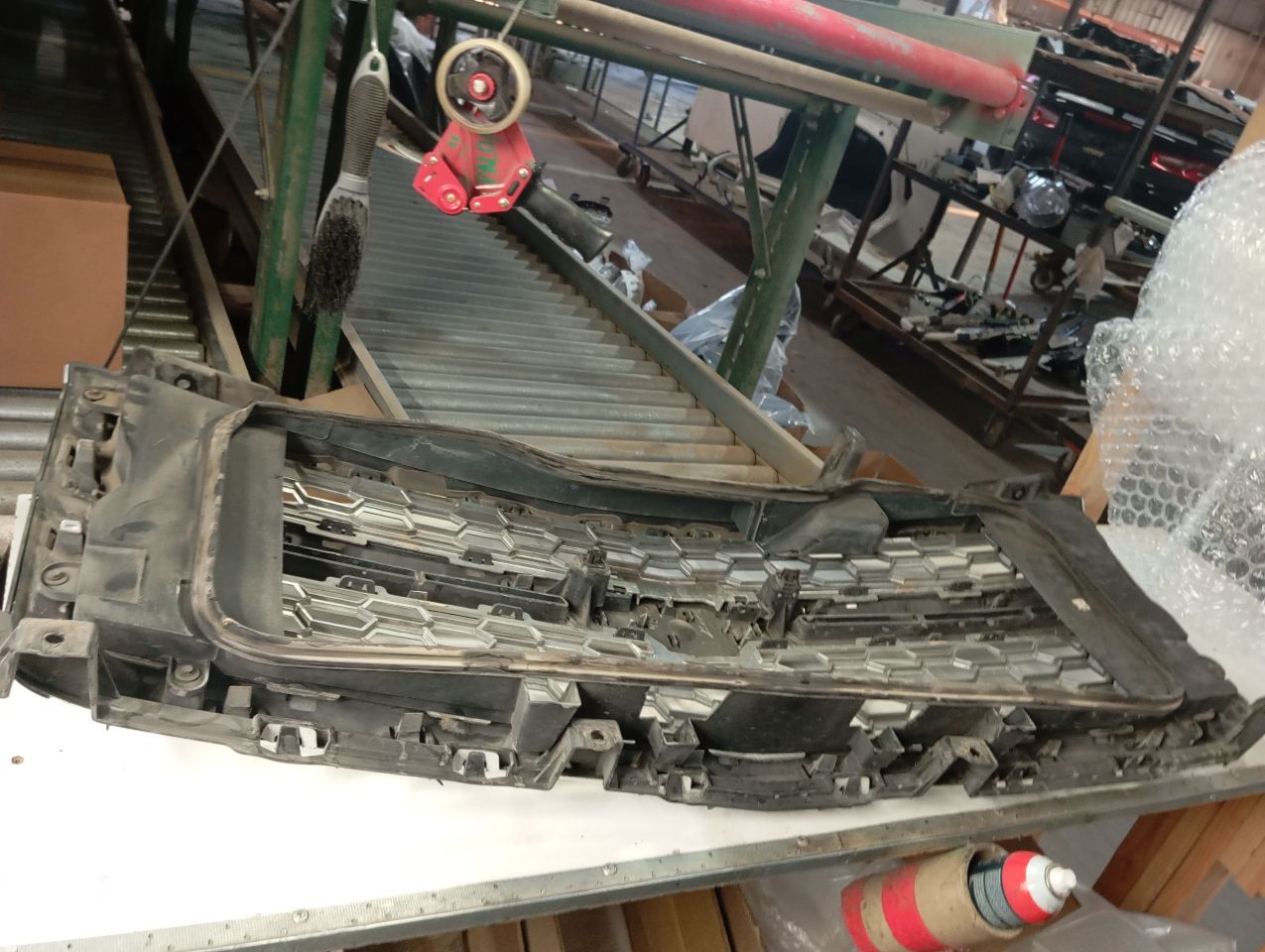 Part image 3