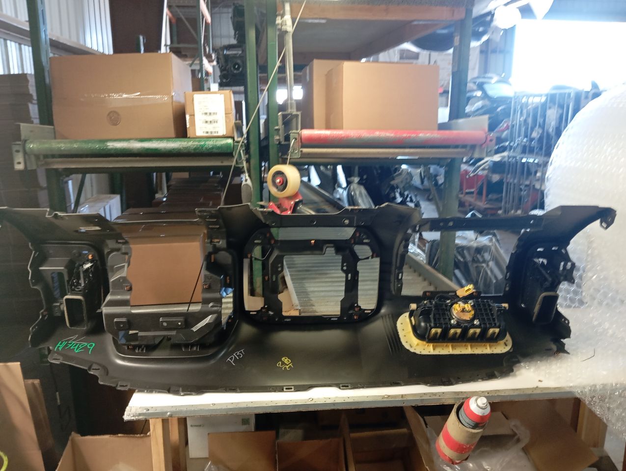 Part image 3