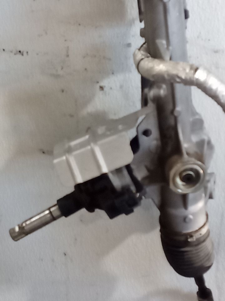Part image 8