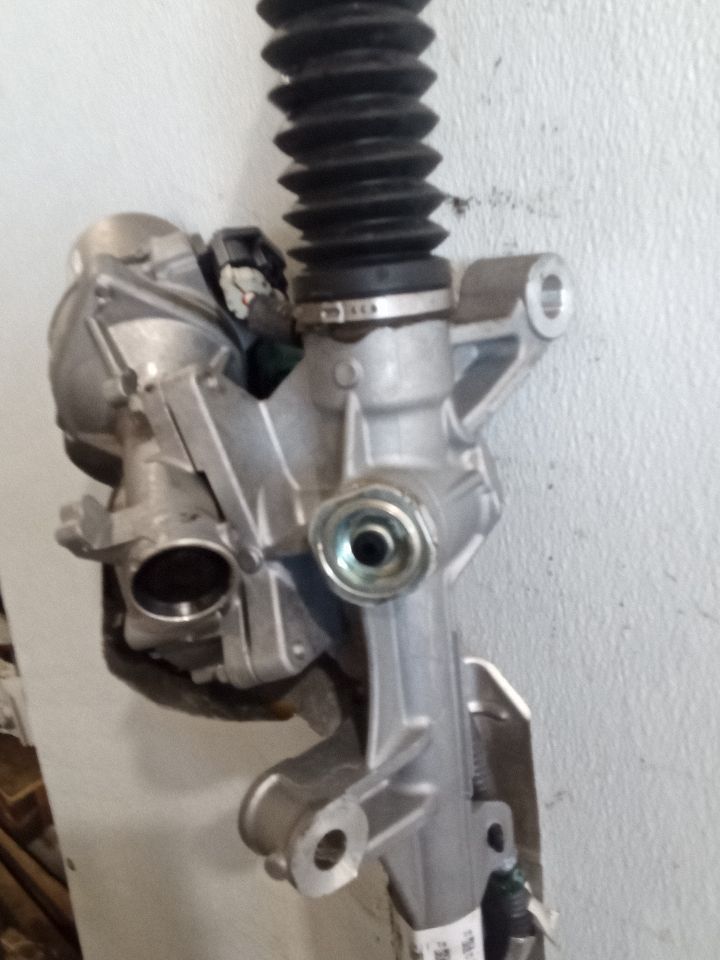 Part image 11