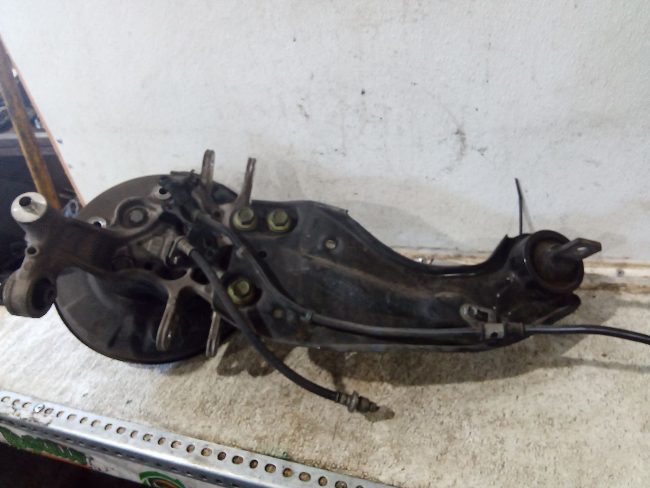 Part image 7