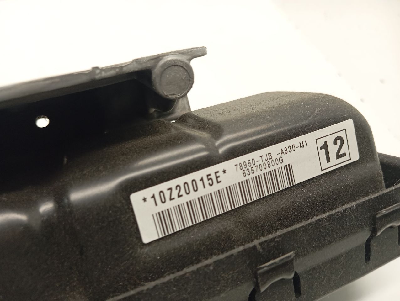 Part image 3
