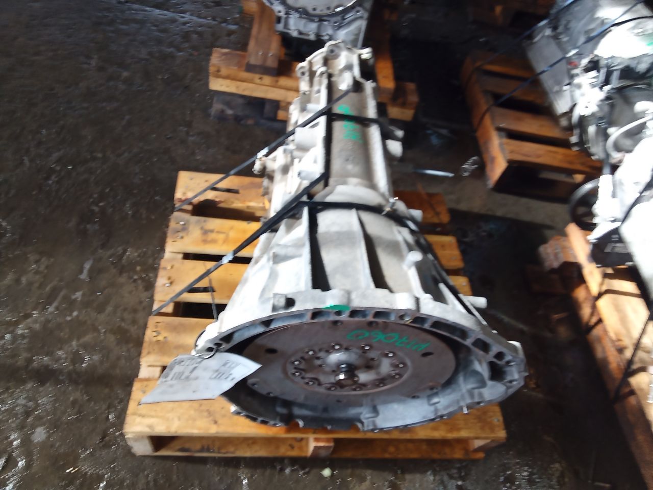 Part image 3