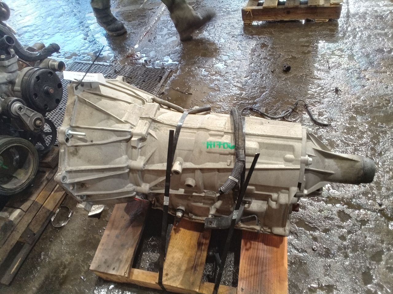 Part image 3