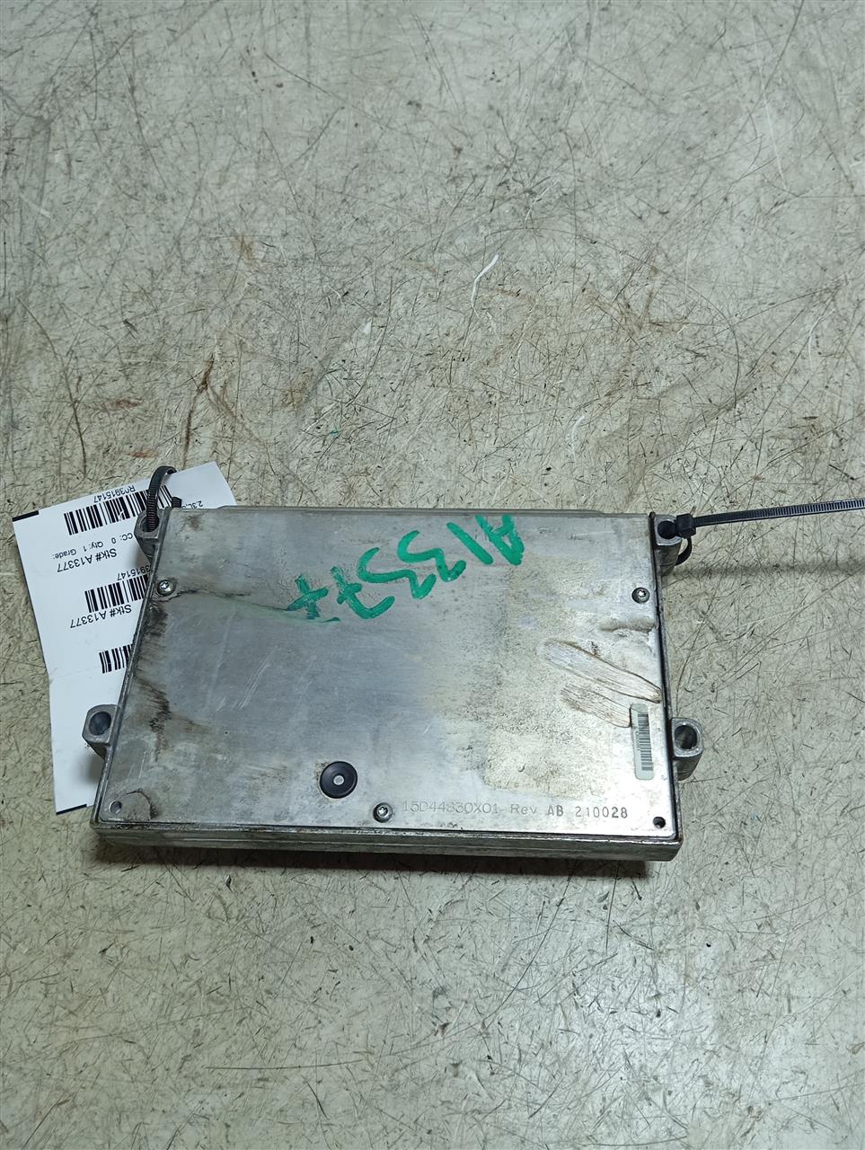 Part image 4